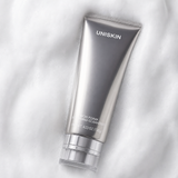 Rich Foam Soothing Cleanser (120g)